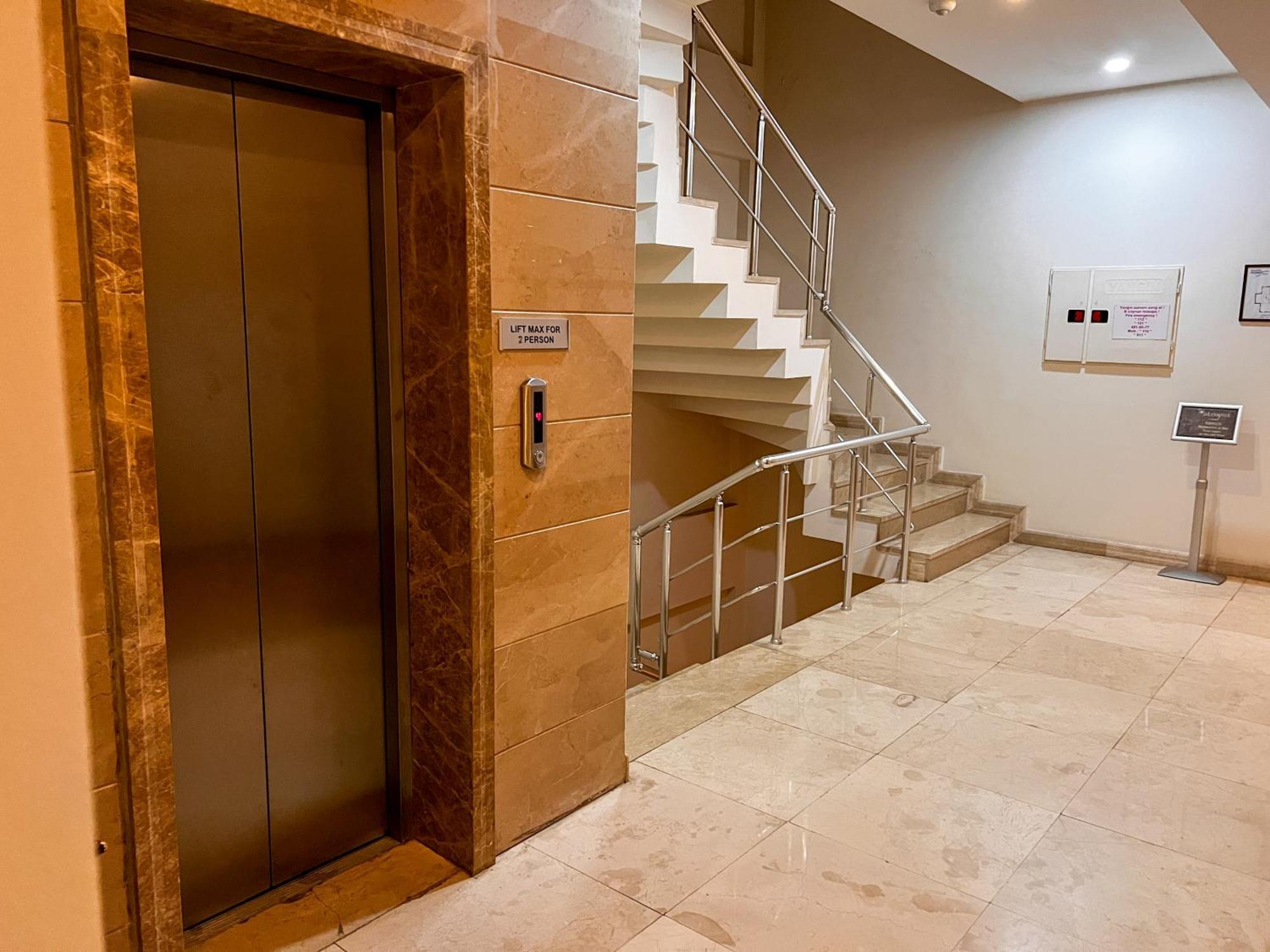 Atropat Old City Hotel باكو المظهر الخارجي الصورة